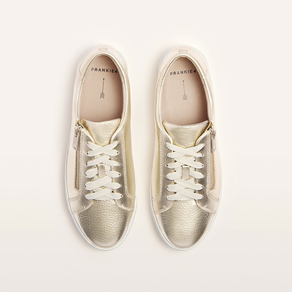 Billie II White Gold Tumbled