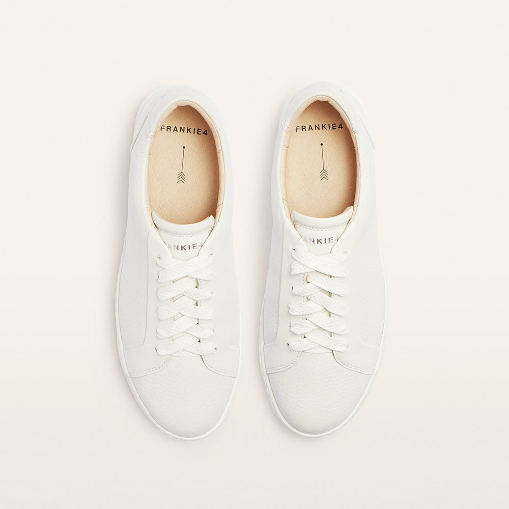 Mim V White Tumbled