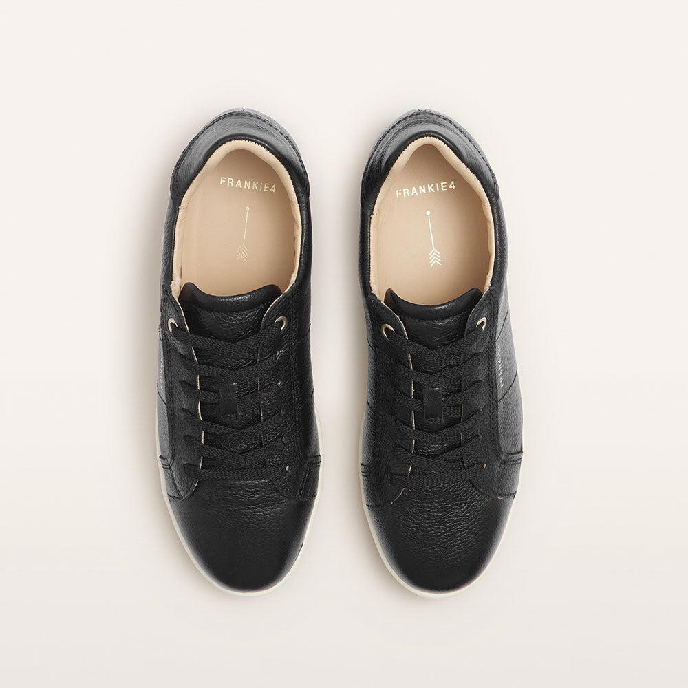 Jackie V Black Pebbled