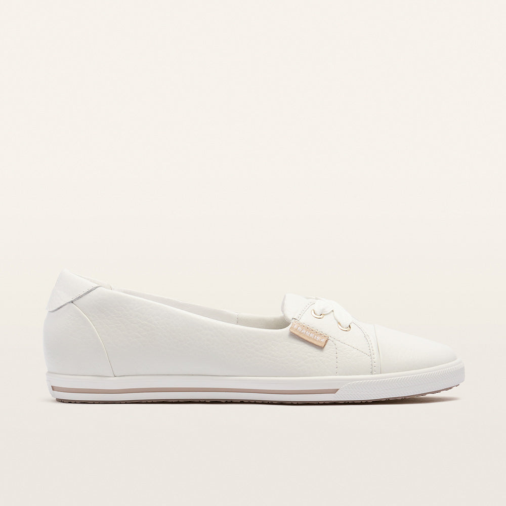 Hannah III White Tumbled