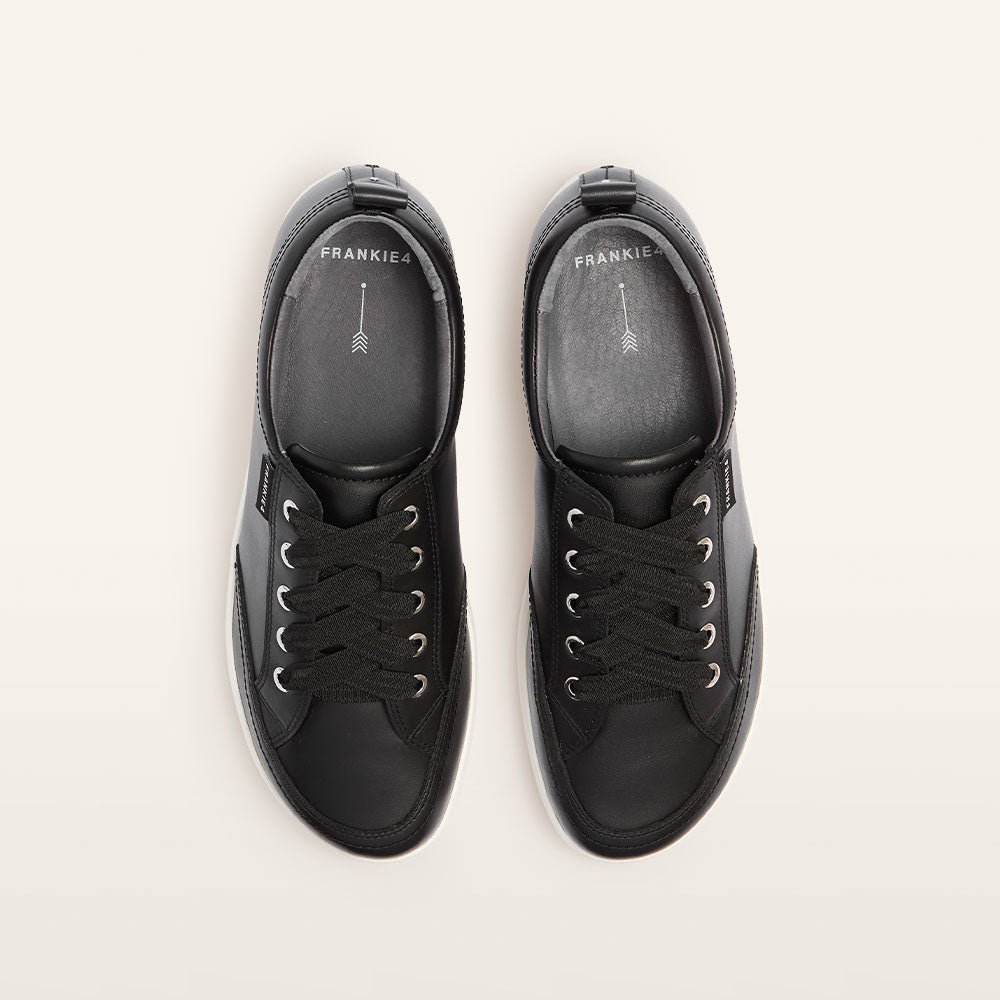 Ellie V Black
