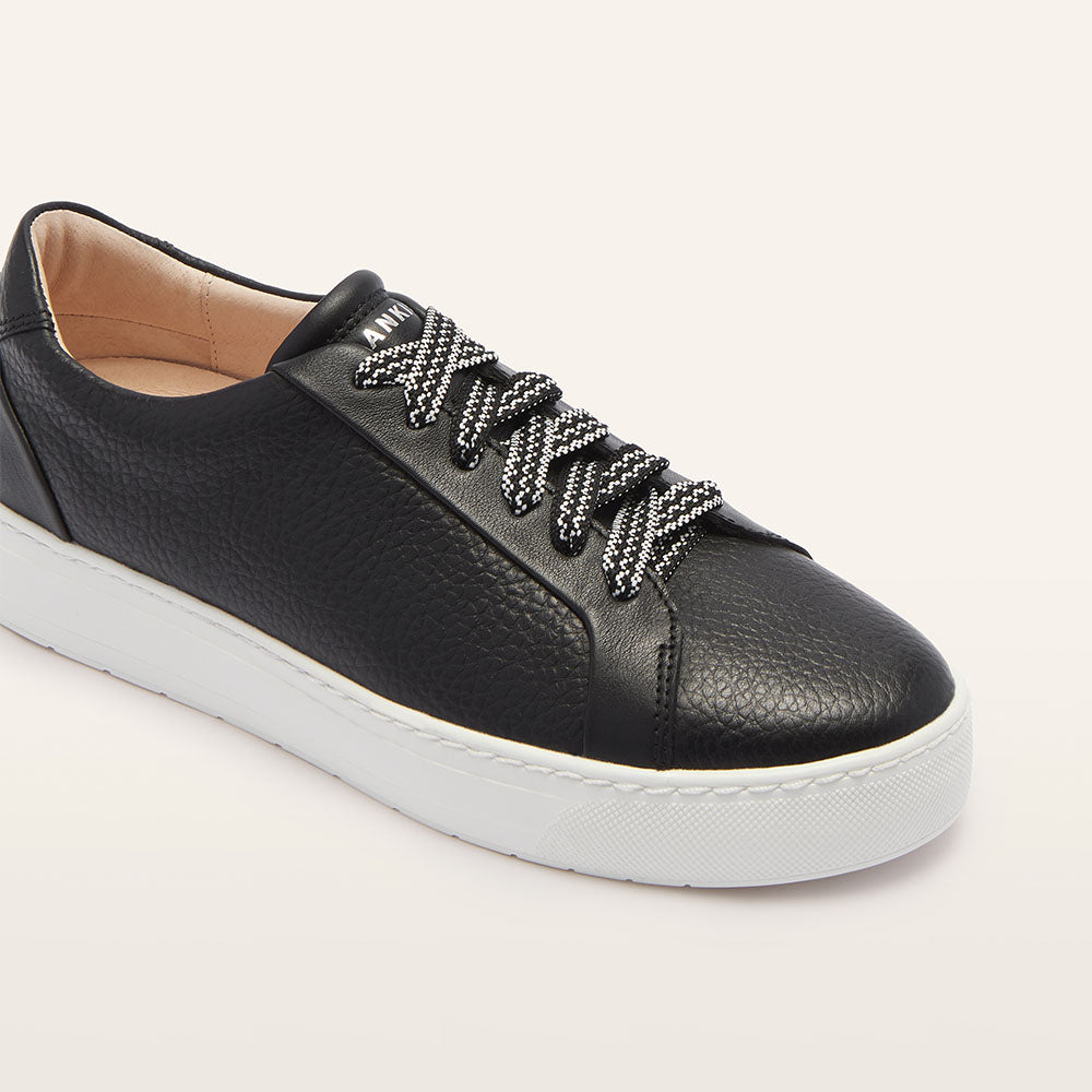 Mim V Black Tumbled