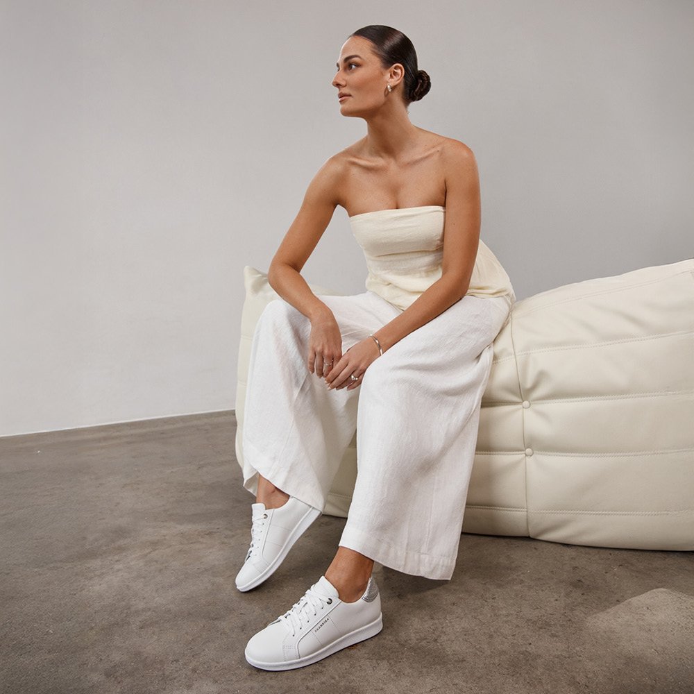 Jackie V White/Silver