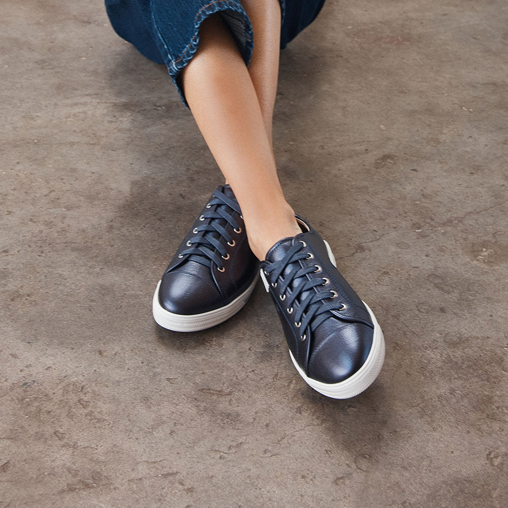 Nat III Navy Metallic