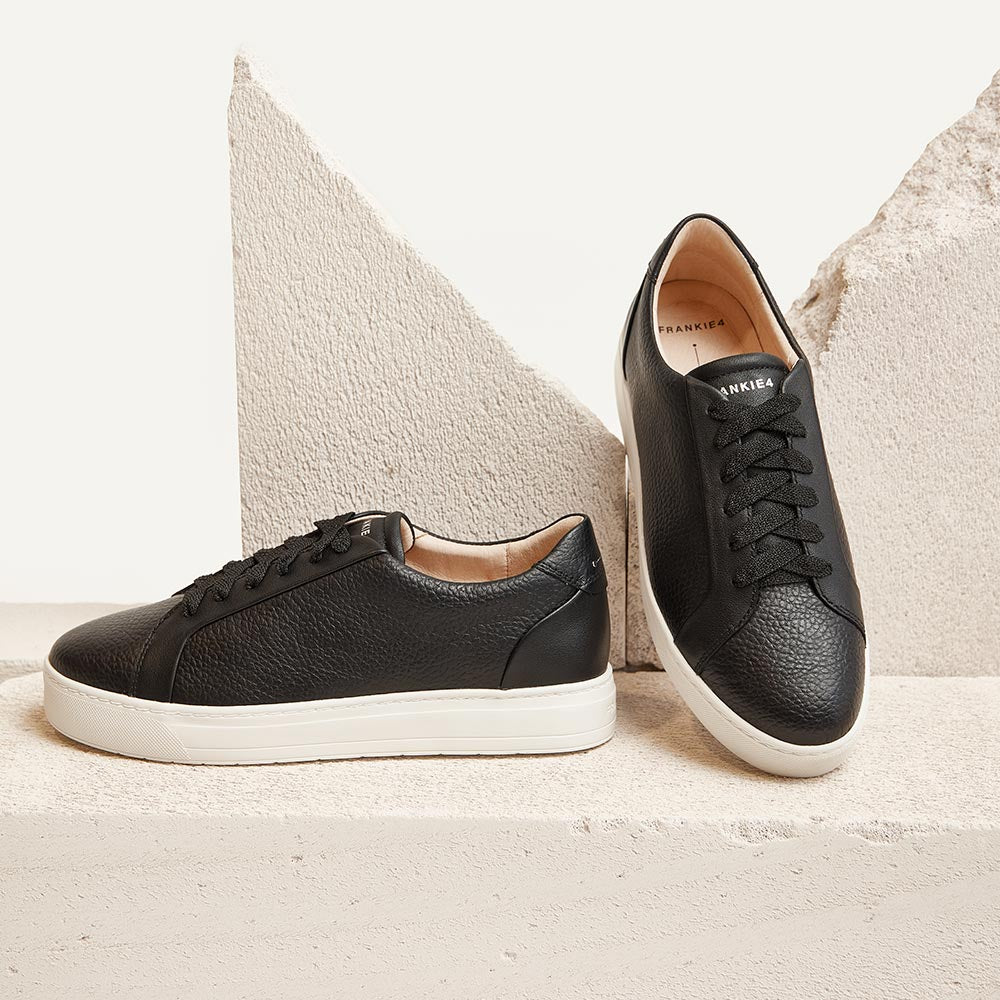 Mim V Black Tumbled